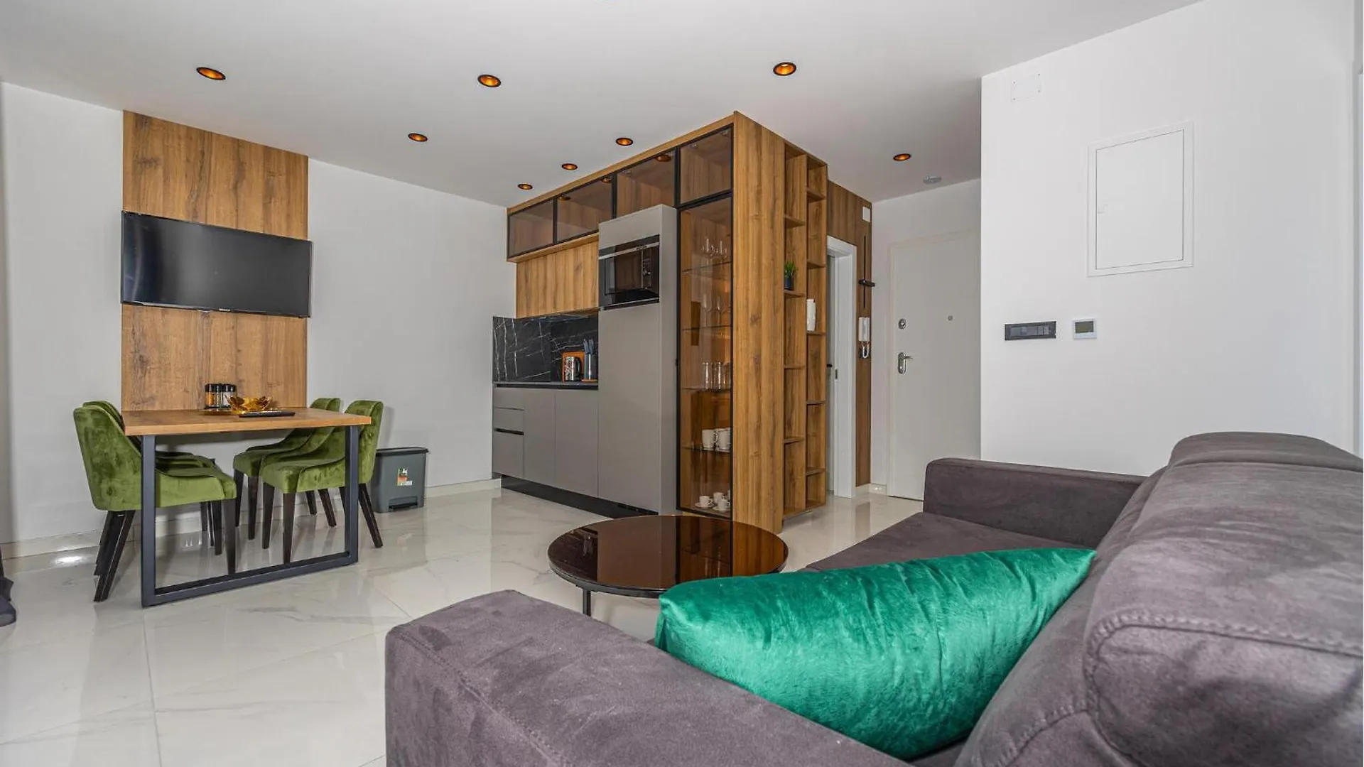 Beautiful Apartment In Crikvenica