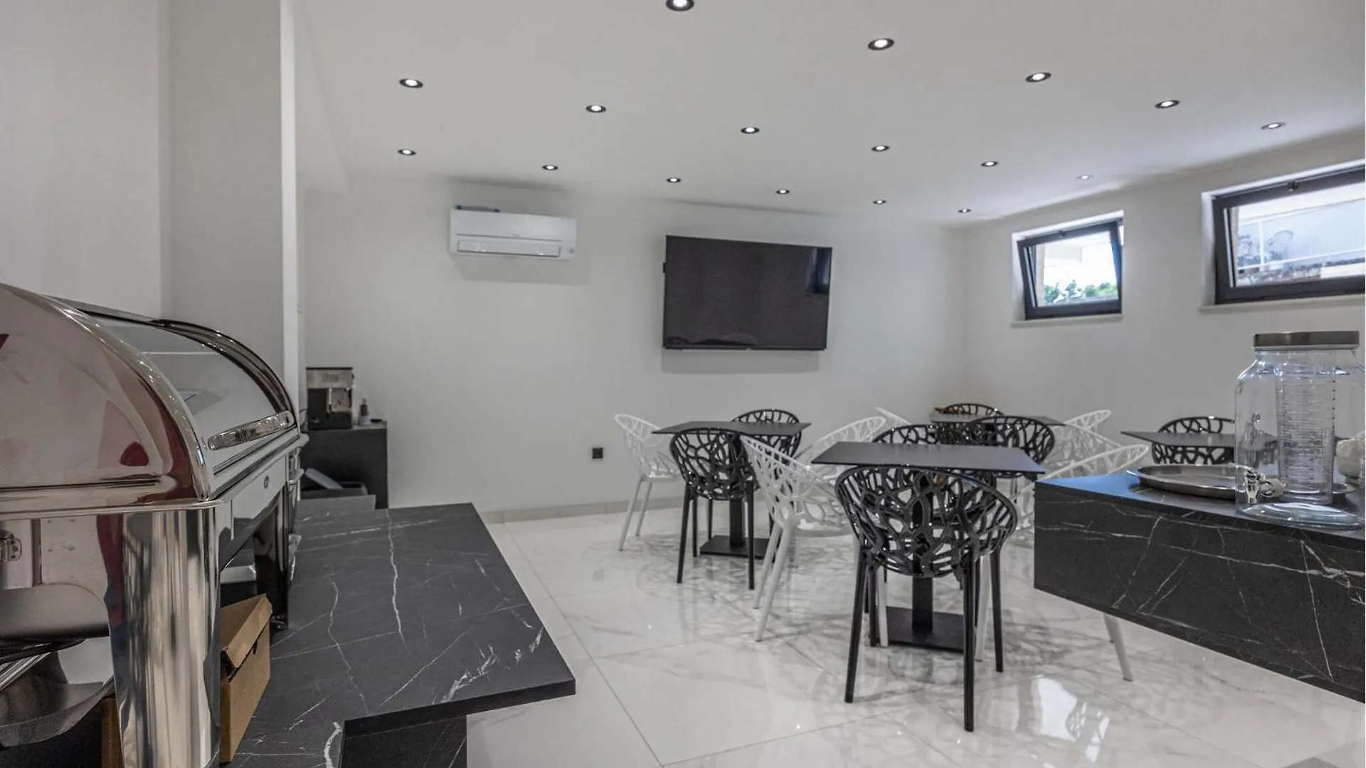 Beautiful Apartment In 茨里克韦尼察